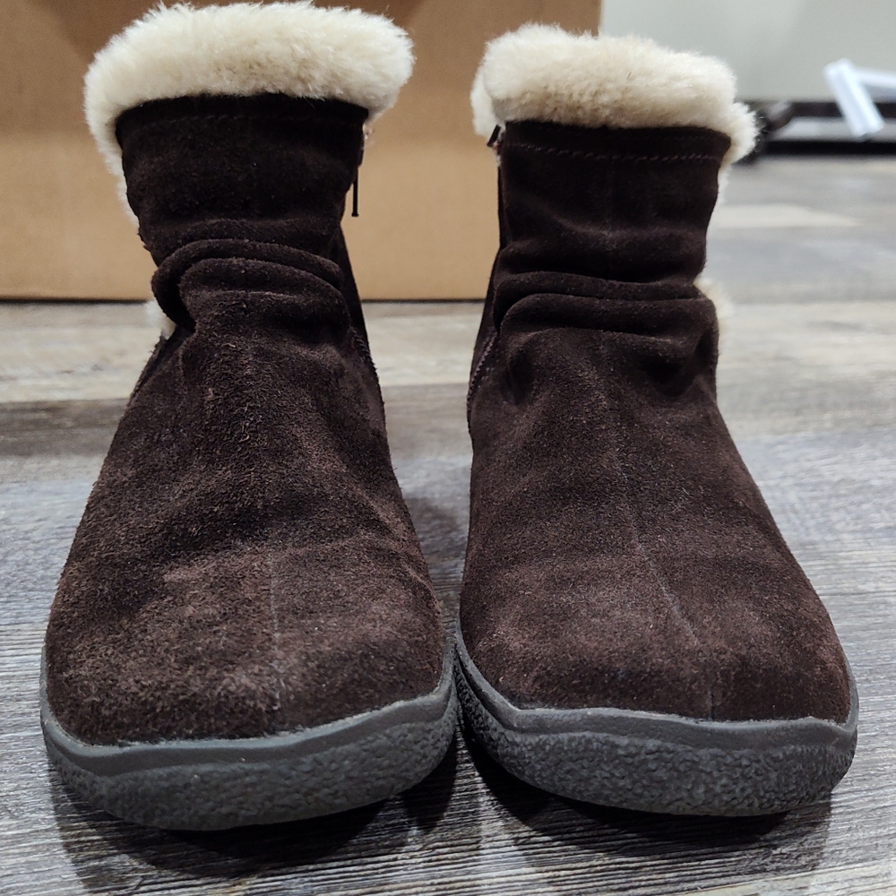 Bass-Natasha women's brown ankle boots with faux shearling, size 8m - Picture 2 of 11